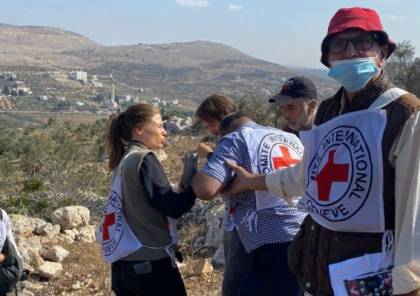 "إرهاب يهودي": مستوطنون يهاجمون طاقم للصليب الأحمر قرب نابلس