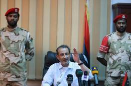 وزير دفاع "حكومة الوفاق" في ليبيا يطلق النار على حفتر من طرابلس!
