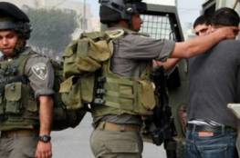 قوات الاحتلال تعتقل مواطنًا وزوجته غرب الخليل