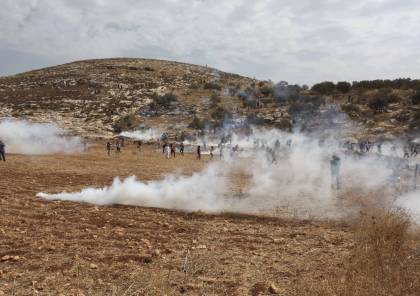 إصابة 7 مواطنين بالرصاص والعشرات بالاختناق خلال قمع الاحتلال مسيرة بيت دجن شرق نابلس