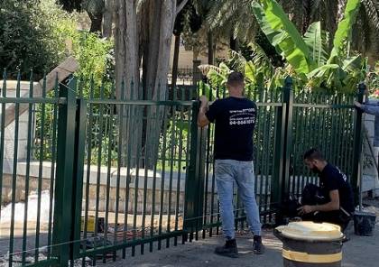 حيفا: إقامة سياج حديدي حول دير مار إلياس لمنع اقتحامات المتطرفين اليهود