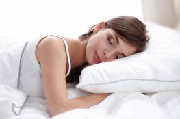 النوم الجيد ليلاً يحسّن الحياة الجنسية للنساء