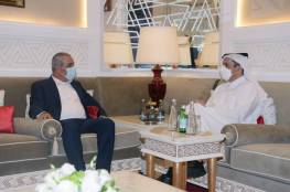الشيخ يلتقي وزير خارجية قطر  في الدوحة
