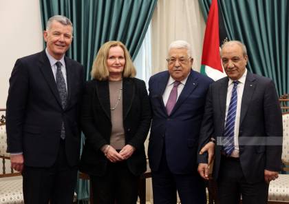 الرئيس عباس يستقبل مدير المخابرات البريطانية