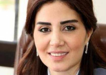 أقوى امرأة في لبنان تفقد منصبها بسبب لايك.. 