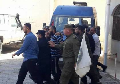 صور :الحكم على مدانيين اثنين باغتيال الشهيد فقهاء بالإعدام شنقا و ثالث رميا بالرصاص 