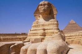 تمثال "بو الهول" يثير ضجة في مصر بعد انتشار فيديو له "نائما".. وخبير يوضح!
