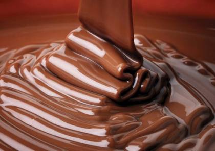 دراسة "الشوكولاتة" تساعد في التخلص من دهون البطن