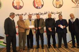 اتحاد الكرة يوزع المنحة الرئاسية على أندية غزة