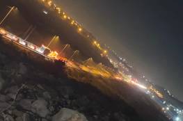  مستوطنون يهاجمون سيارات المواطنين شرق الخليل