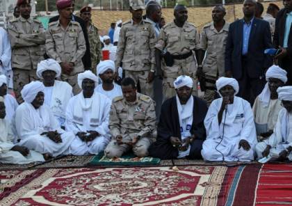 عسكر السودان يلغي الاتفاقيات مع المعارضة ويشكل حكومة انتقالية