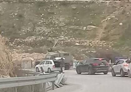 الاحتلال ينصب حاجزا على مدخل قرية نحالين ويعيق حركة المواطنين