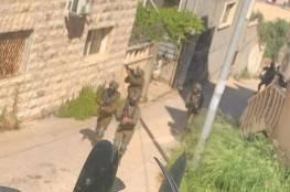 إصابات بالاختناق خلال مواجهات مع الاحتلال في قرية رمانة