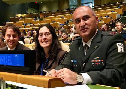 ضابط إسرائيلي يتحدّث على منصة الأمم المتحدة بزيّه العسكري