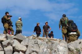 تقرير: جيش الاحتلال يحمي جنون المستوطنين بتغيير لوائح اطلاق النار على الفلسطينيين