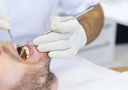 قد يفقدك أسنانك.. ما أسباب التهاب اللثة وأسرع علاج؟