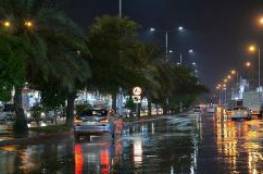 الأمطار الغزيرة تحول الشوارع لبرك مائية في القصيم بالسعودية (فيديو+صور)
