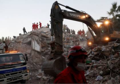 ارتفاع عدد ضحايا زلزال إزمير في تركيا إلى 43 شخصا 
