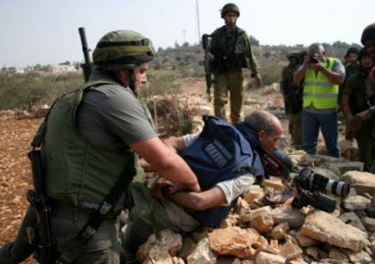 الإعلام: (48) انتهاكاً إسرائيلياً بحق الصحفيين خلال نوفمبر المنصرم