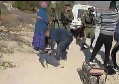 بالفيديو: من مسافة صفر..جندي اسرائيلي يطلق النار على شاب فلسطيني فيصيبه بشلل رباعي 