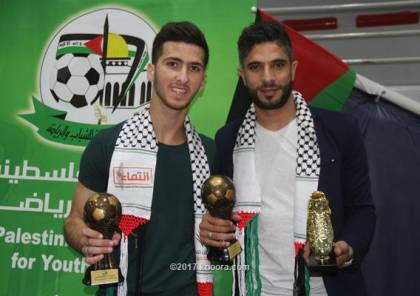 "الحلاق" يتوج بجائزة أفضل لاعب فلسطيني في لبنان