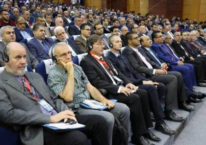 صور: وزراء من حكومة التوافق يشاركون في مؤتمر بالجامعة الإسلامية