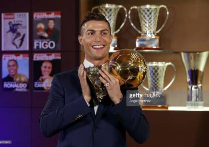 رونالدو يحقق الكرة الذهبية 2017