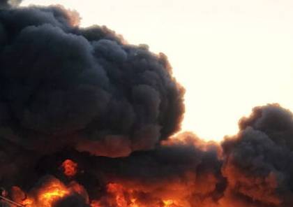 انفجار ضخم وسط تكساس في حادث اصطدام شاحنة بقطار محمل بالفحم والبنزين..فيديو