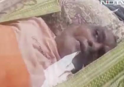 (فيديو) رجل “ميت” ينهض بعد أن وضعته عائلته الهندية في صندوق تجميد لمدة 20 ساعة