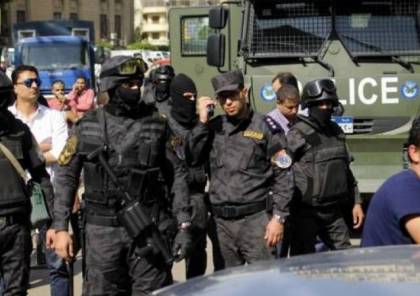 مصر.. شرطي يقتل شقيقين في الشارع