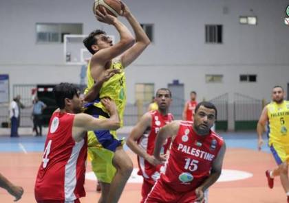 انتصاران لغزة الرياضي وخدمات الدير في افتتاح دوري جوال لكرة السلة
