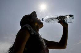 5 علامات على أنك تشرب ماء أكثر من اللازم