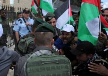 الخليل: الاحتلال يقمع وقفة احتجاجية رفضا لاعتداءات المستوطنين بحق أهالي التواني