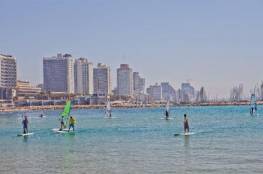 الحكومة الإسرائيلية تحظر السباحة قبالة شواطئ تل أبيب 