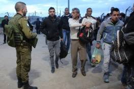 تقرير: إسرائيل نهبت عشرات ملايين الشواقل من العمال الفلسطينيين