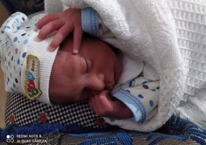 دمشق: لاجئ فلسطيني يطلق اسم محمد الضيف  على مولوده