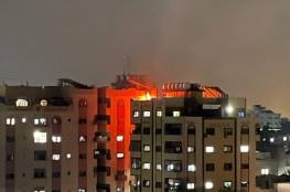 غزة: الدفاع المدني يتمكن من السيطرة على حريق اندلع في شقة سكنية (فيديو)
