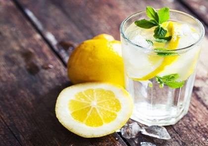 ماء الليمون لتقوية مناعة الجسم