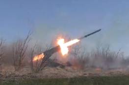 أول فيديو يرصد قاذفة اللهب "توس 1" في حرب أوكرانيا