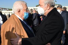 الرئيس عباس يغادر الجزائر عقب زيارة رسمية