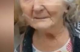 رد فعل مؤثر لامرأة عجوز بعد منعها من عناق ابنتها بسبب كورونا... فيديو