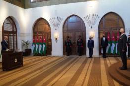 وزراء الحكومة الأردنية يقدمون استقالاتهم للخصاونة 