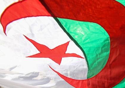 وزير الاتصال الجزائري: قرار إغلاق القنوات الخاصة "لا رجعة فيه"