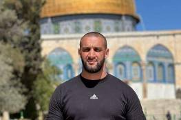 الشرطة الإسرائيلية تعتقل شابا من عكا على خلفية رباطه بالأقصى