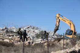 السلطات الإسرائيلية تهدم مبنى في جلجولية بأراضي عام 48