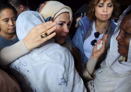 شاهد الصور: زوجة أردوغان ونجلها يصلان بنغلادش لزيارة مسلمي الروهينغيا