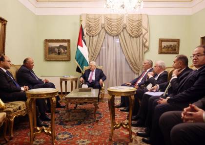 تفاصيل لقاء الرئيس عباس مع وزير الخارجية المصري