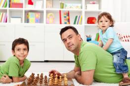 هل يزيد اللعب مع الأب ذكاء الطفل؟
