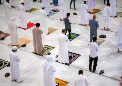 الإمارات تعيد فتح المساجد لصلاة الجمعة اعتبارا من 4 ديسمبر