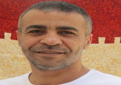 الاحتلال يماطل في نقل الأسير أبو حميد إلى المستشفى رغم تدهور وضعه الصحي
